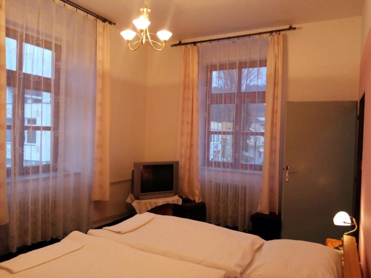 Hotel Praded Єсеник Екстер'єр фото