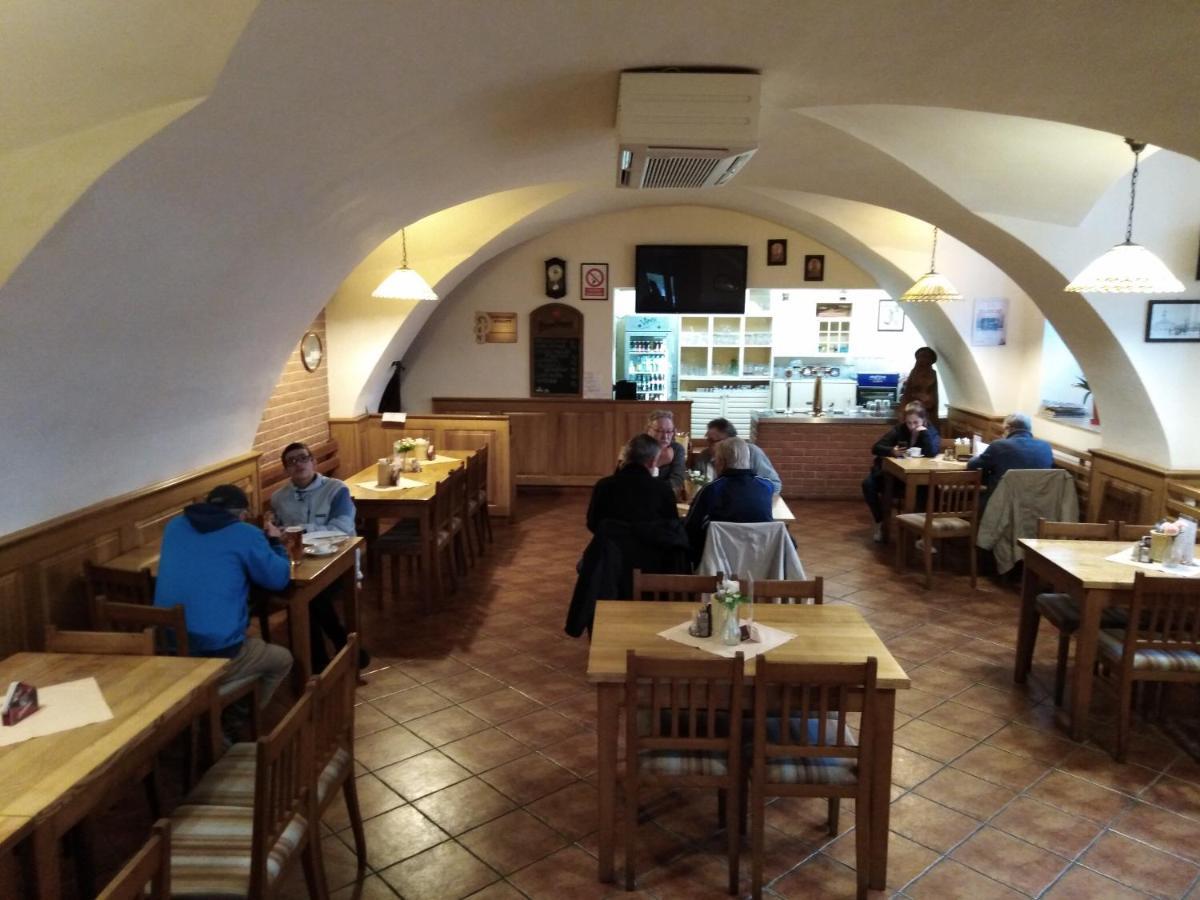 Hotel Praded Єсеник Екстер'єр фото
